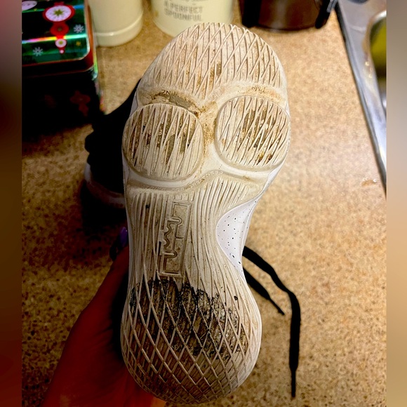 LeBron James Nike children’s shoes. Size 12C - Picture 2 of 3